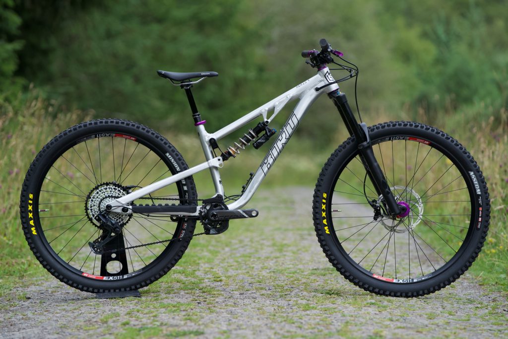 Aeris 9 29" Full Suspension Frameset Bird MTB // Born in Swinley
